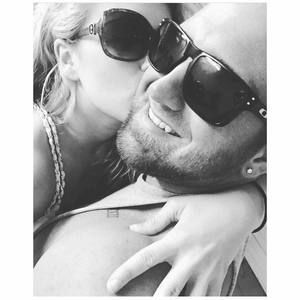 Meet your Posher, Kendra